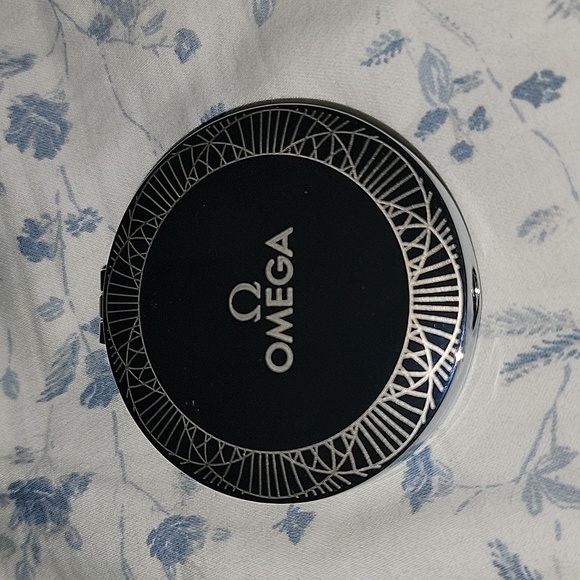 Omega Compact Mirror - Picture 2 of 6